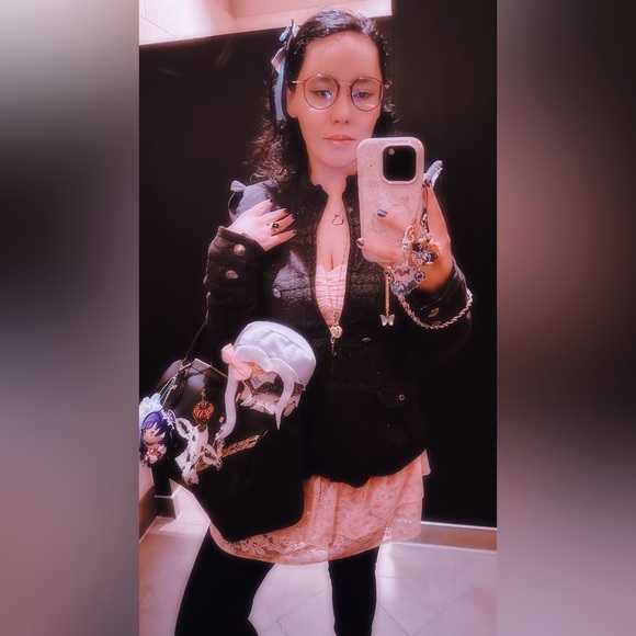 Meet your Posher, Christell - Picture 10 of 16